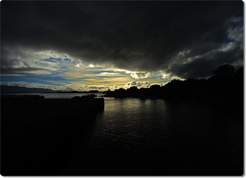 TahillaPierDusk